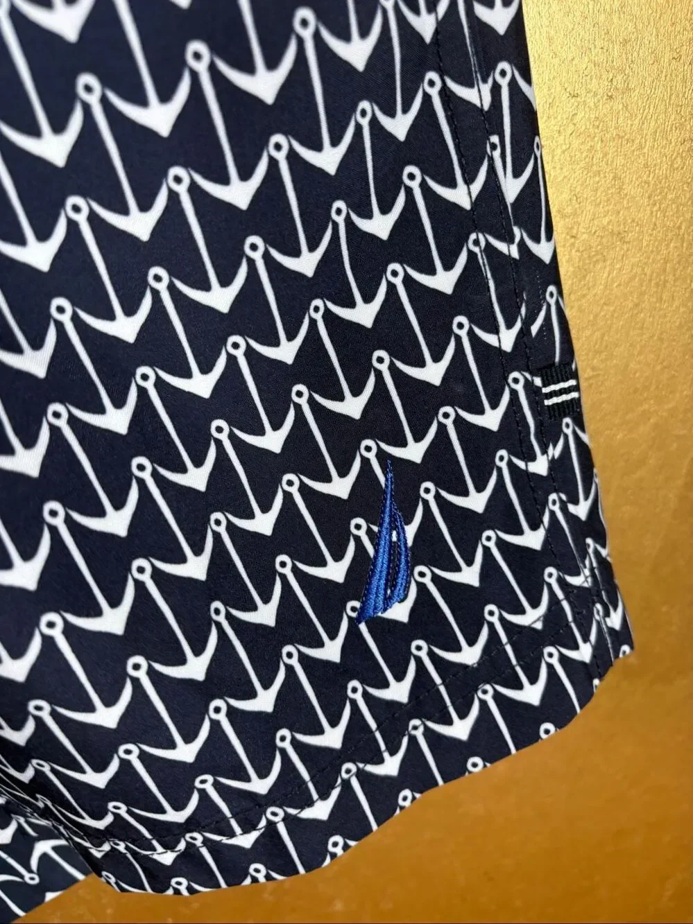 Nautica mens anchor print swim trunks size L